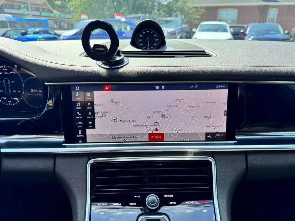 2018 Porsche 971 Panamera - Image 12 of 19