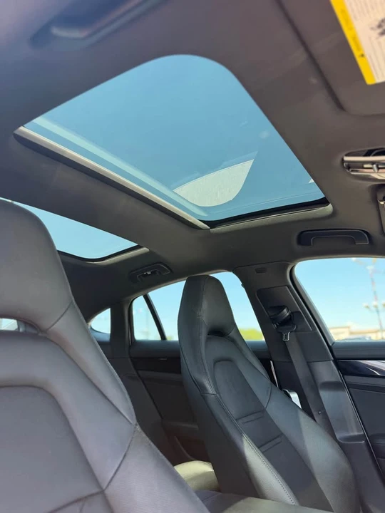 2018 Porsche 971 Panamera - Image 8 of 11