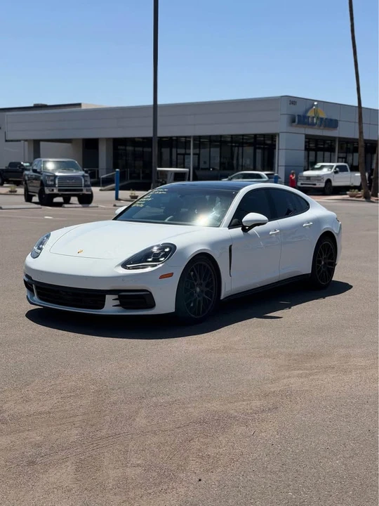 2018 Porsche 971 Panamera - Image 2 of 11