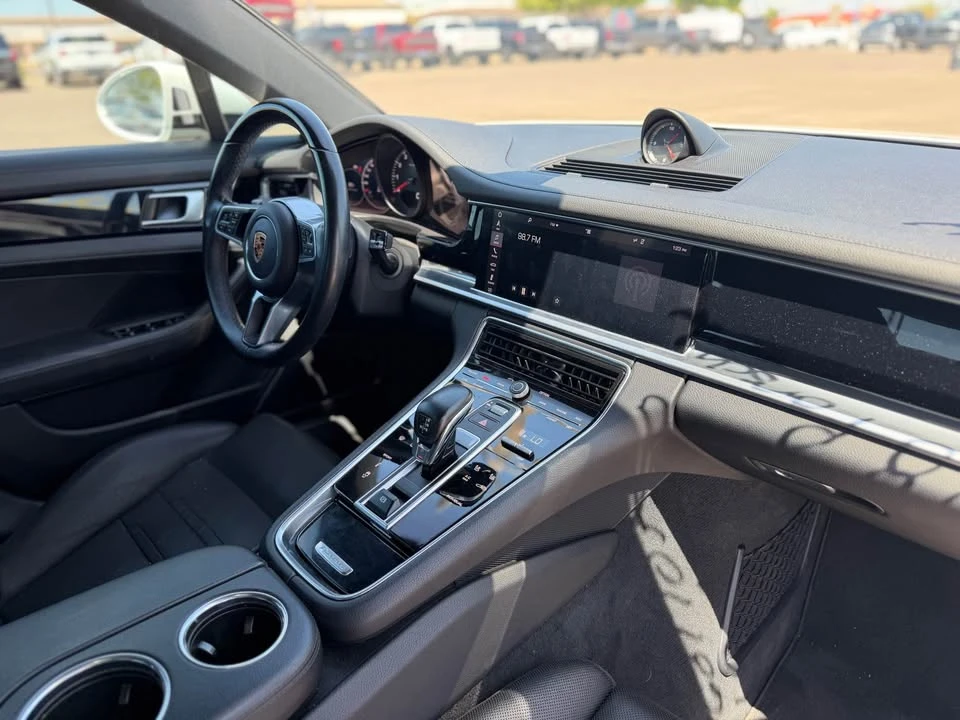2018 Porsche 971 Panamera - Image 11 of 11