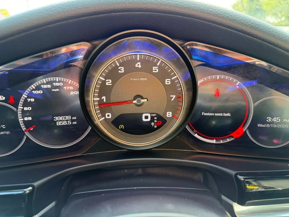 2018 Porsche 971 Panamera - Image 8 of 10