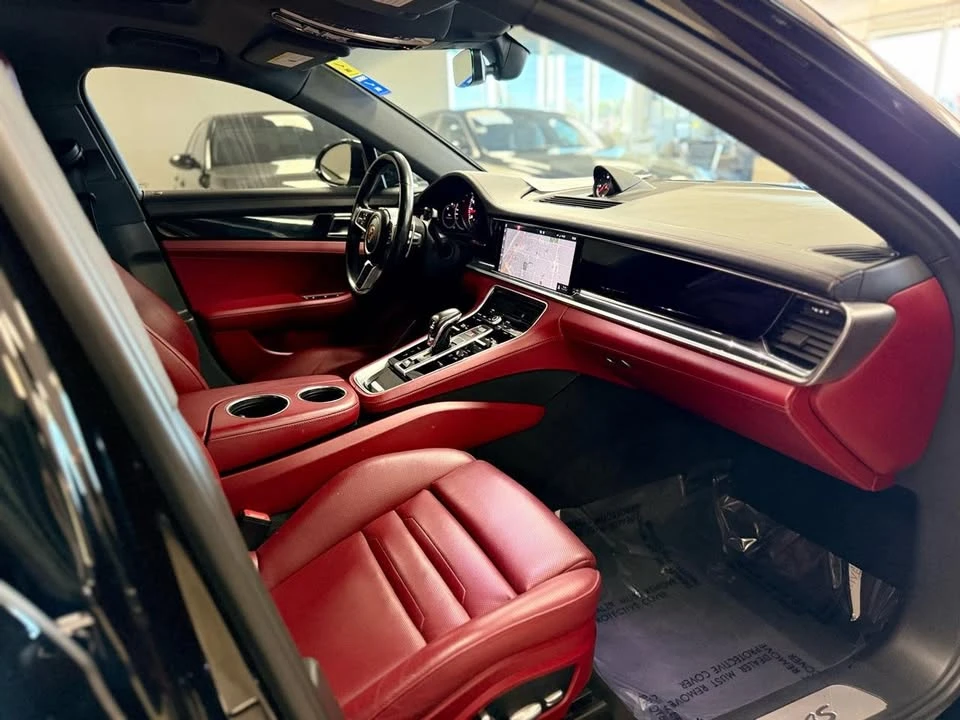 2018 Porsche 971 Panamera - Image 19 of 20