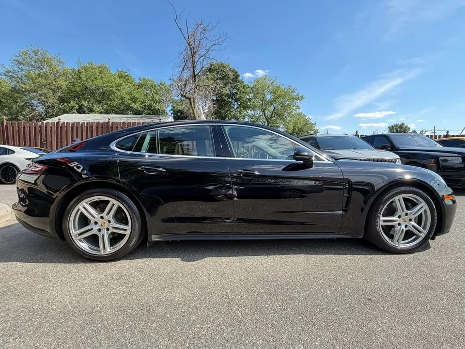 2018 Porsche 971 Panamera - Image 2 of 10