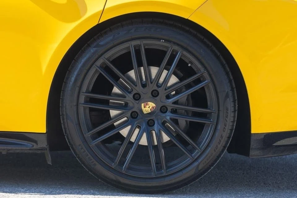2018 Porsche 971 Panamera - Image 7 of 20