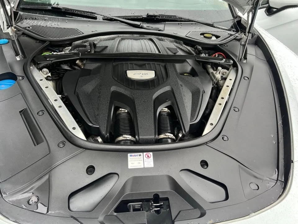 2018 Porsche 971 Panamera - Image 19 of 19
