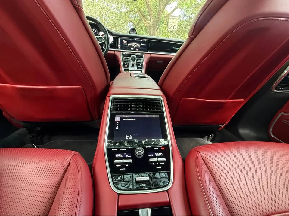 2018 Porsche 971 Panamera - Image 18 of 20