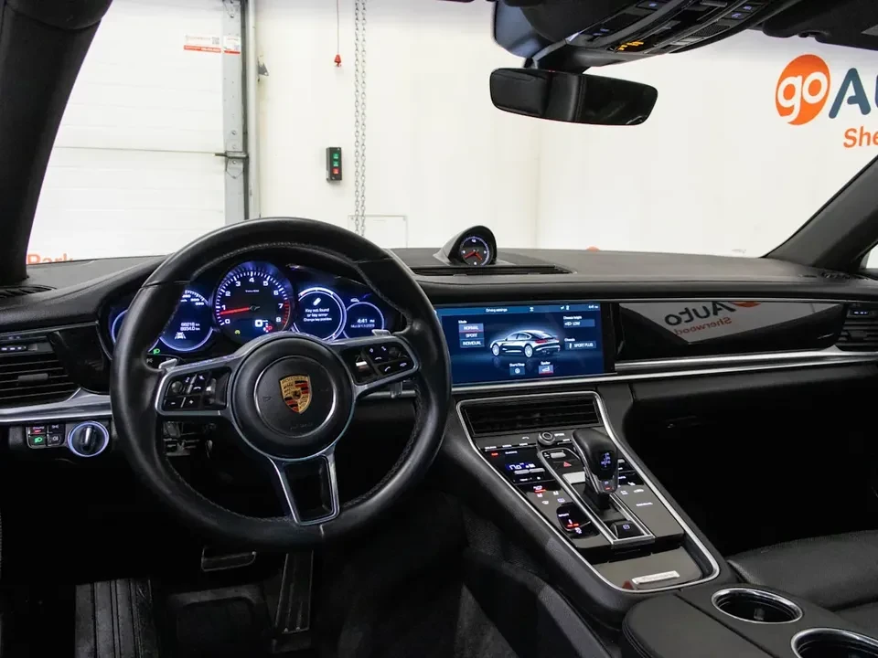 2018 Porsche 971 Panamera - Image 7 of 15