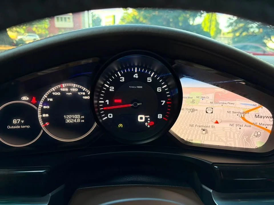2018 Porsche 971 Panamera - Image 17 of 20