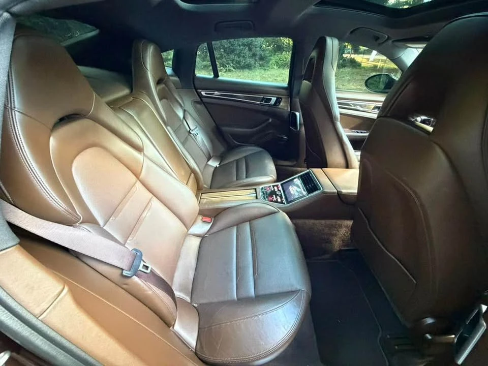 2018 Porsche 971 Panamera - Image 9 of 20