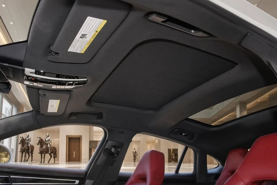 2018 Porsche 971 Panamera - Image 10 of 20