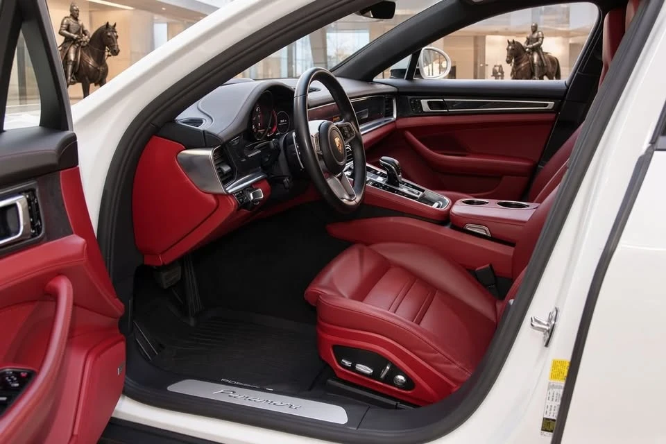 2018 Porsche 971 Panamera - Image 8 of 20