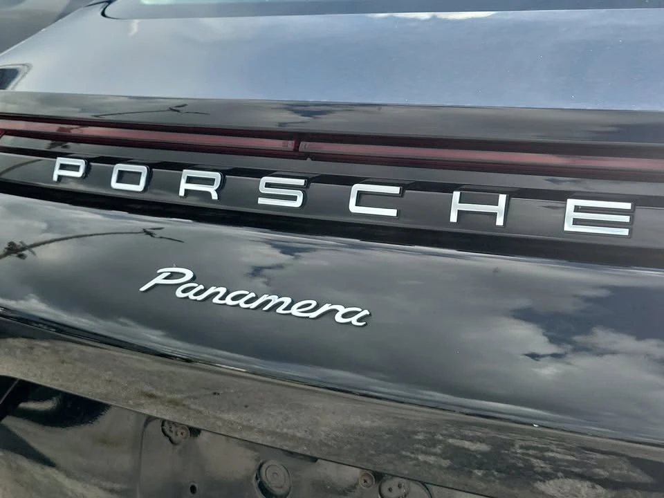 2018 Porsche 971 Panamera - Image 8 of 9