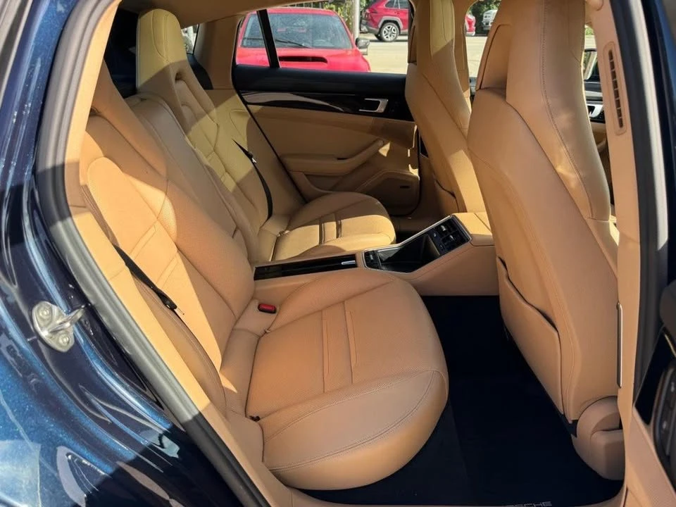 2018 Porsche 971 Panamera - Image 16 of 20