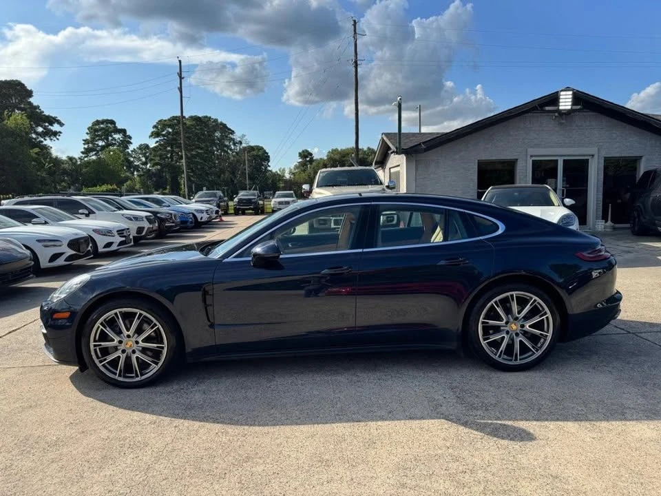 2018 Porsche 971 Panamera - Image 9 of 20