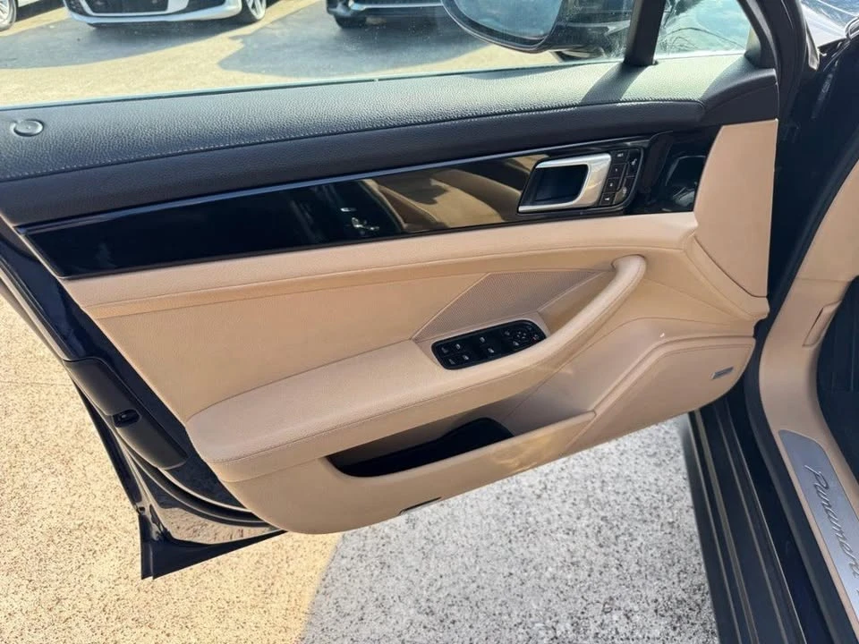 2018 Porsche 971 Panamera - Image 12 of 20