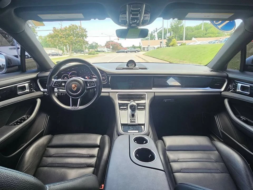 2018 Porsche 971 Panamera - Image 19 of 20