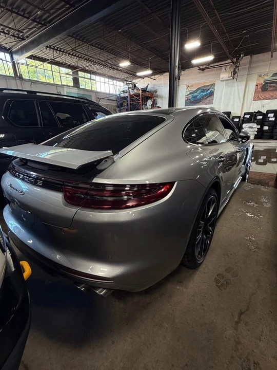 2018 Porsche 971 Panamera - Image 4 of 9