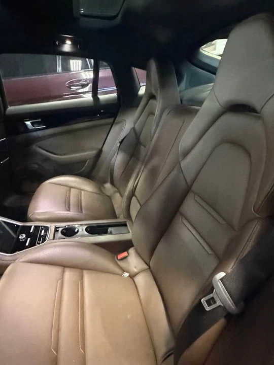 2018 Porsche 971 Panamera - Image 9 of 9