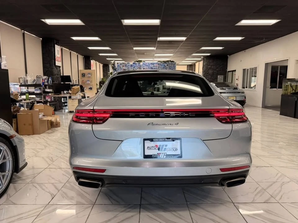 2018 Porsche 971 Panamera - Image 4 of 19