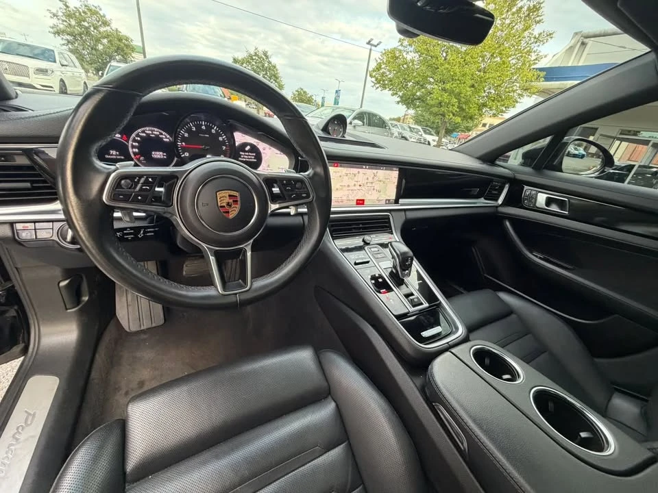 2018 Porsche 971 Panamera - Image 17 of 20