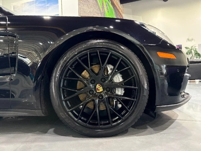 2018 Porsche 971 Panamera - Image 8 of 20