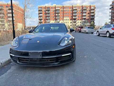 2018 Porsche Panamera 4 E-Hybrid