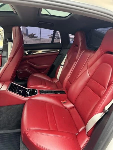 2018 Porsche 971 Panamera - Image 12 of 18