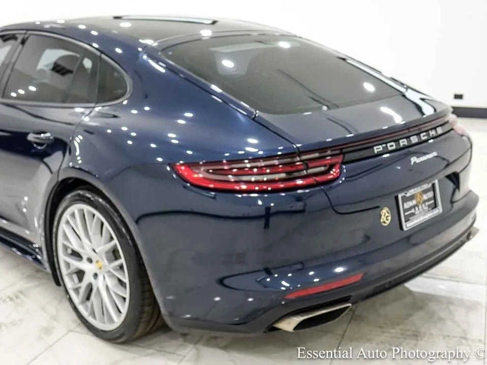 2018 Porsche 971 Panamera - Image 9 of 20