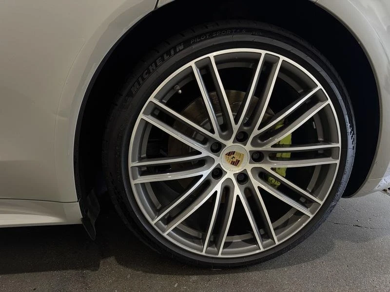 2018 Porsche 971 Panamera - Image 18 of 18