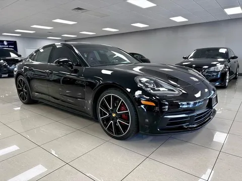 2018 Porsche Panamera Panamera