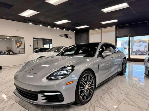 2018 Porsche Panamera