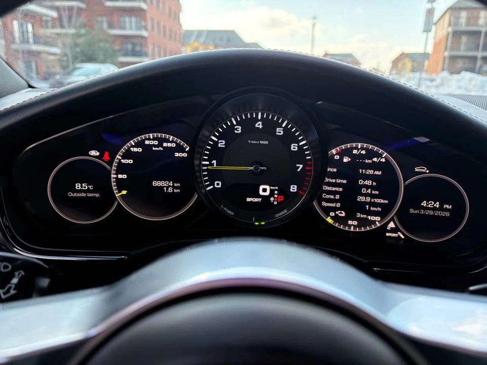 2018 Porsche 971 Panamera - Image 17 of 17