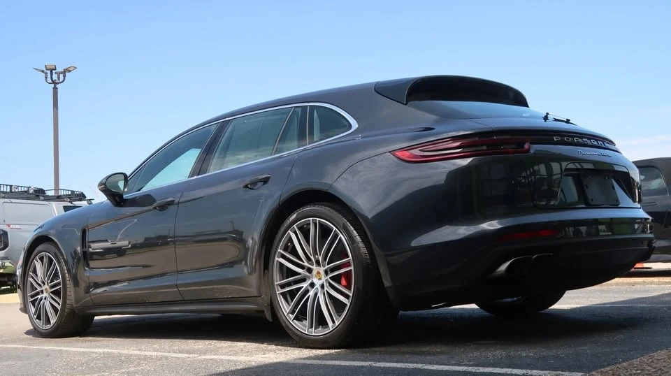 2018 Porsche 971 Panamera - Image 12 of 20