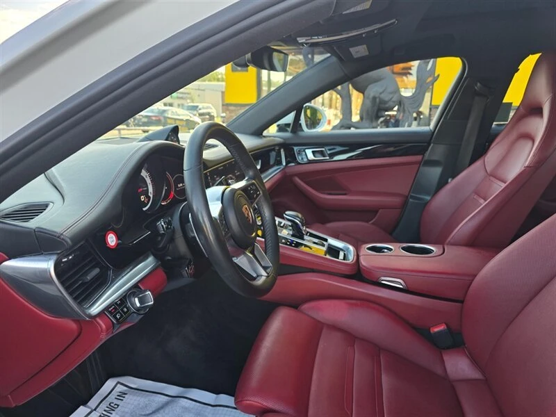 2018 Porsche 971 Panamera - Image 18 of 20