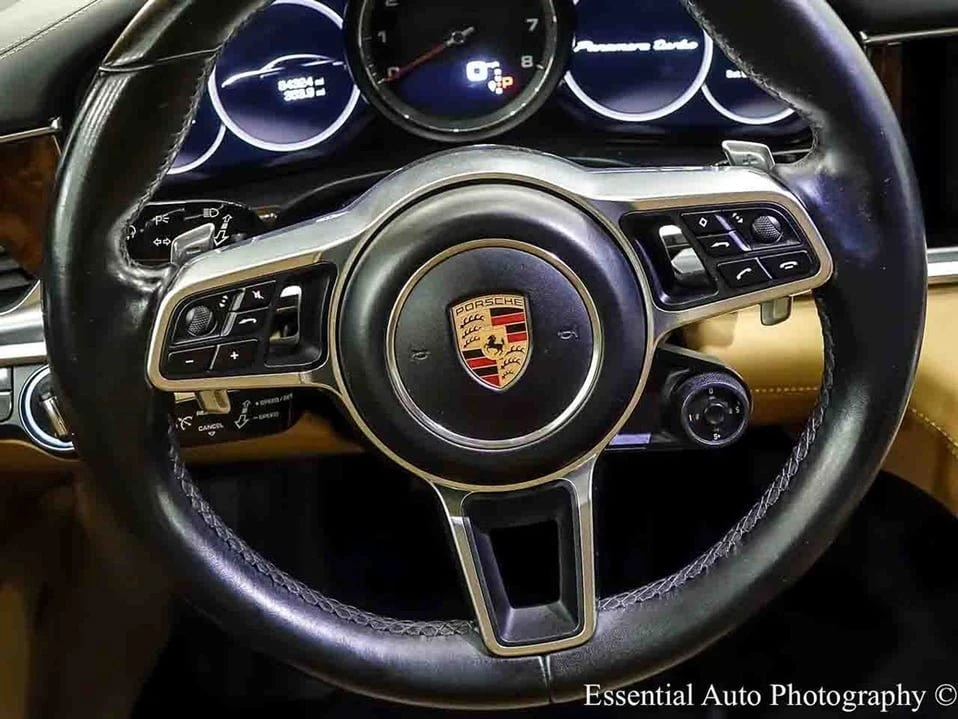 2018 Porsche 971 Panamera - Image 18 of 20