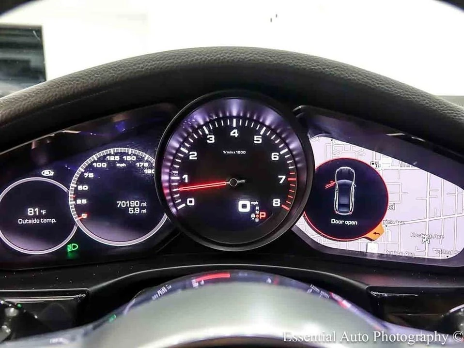 2018 Porsche 971 Panamera - Image 19 of 20