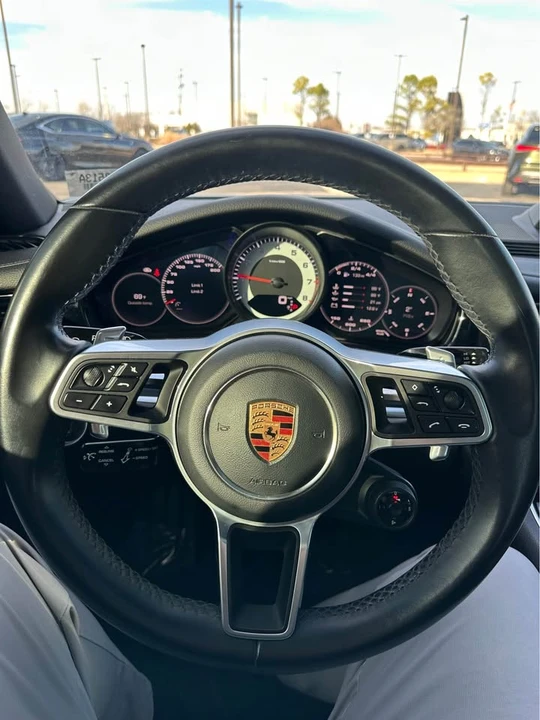 2018 Porsche 971 Panamera - Image 10 of 20