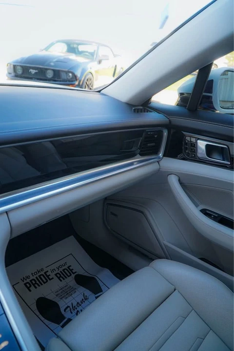 2018 Porsche 971 Panamera - Image 12 of 13