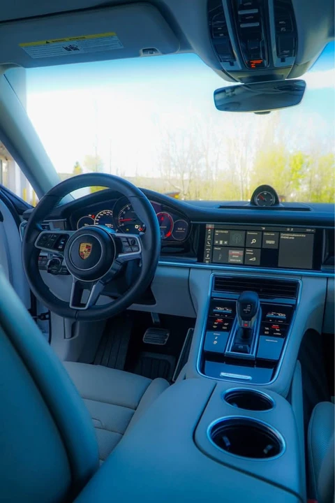 2018 Porsche 971 Panamera - Image 11 of 13