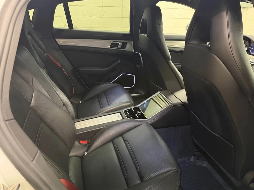 2018 Porsche 971 Panamera - Image 8 of 15
