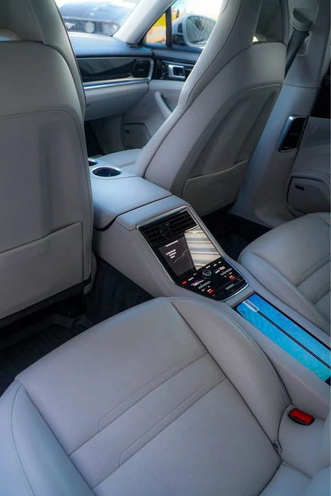 2018 Porsche 971 Panamera - Image 13 of 13