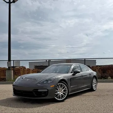 2018 Porsche Panamera Panamera