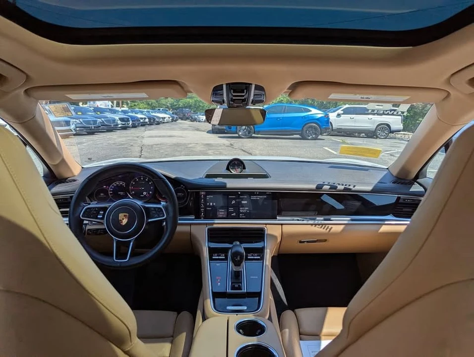 2018 Porsche 971 Panamera - Image 10 of 20