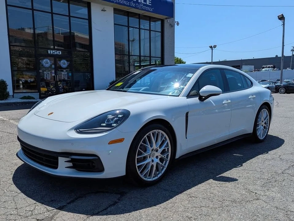 2018 Porsche 971 Panamera - Image 3 of 20