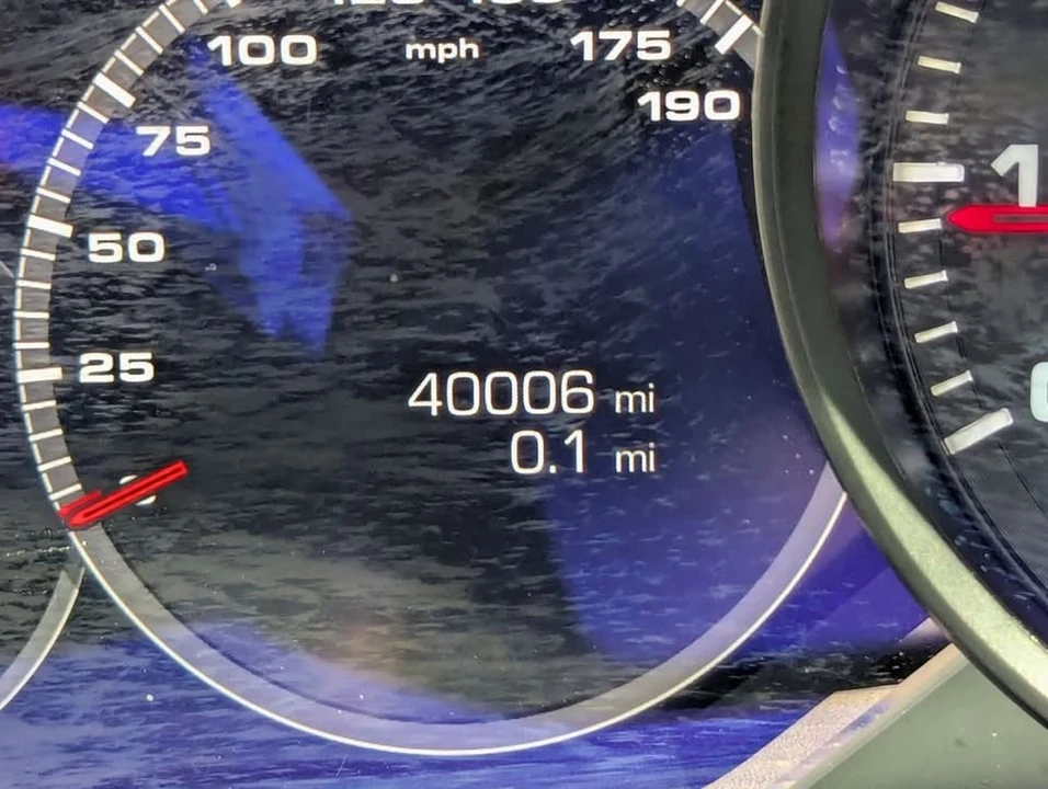 2018 Porsche 971 Panamera - Image 19 of 20