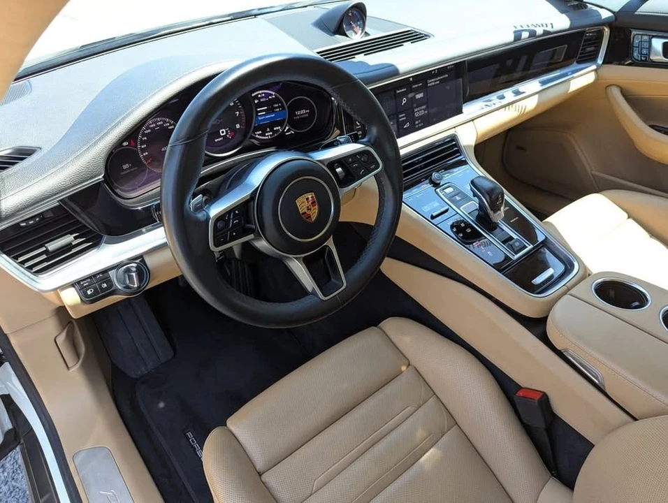 2018 Porsche 971 Panamera - Image 11 of 20