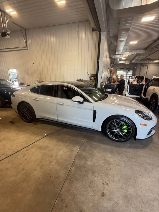 2018 Porsche 971 Panamera - Image 2 of 16