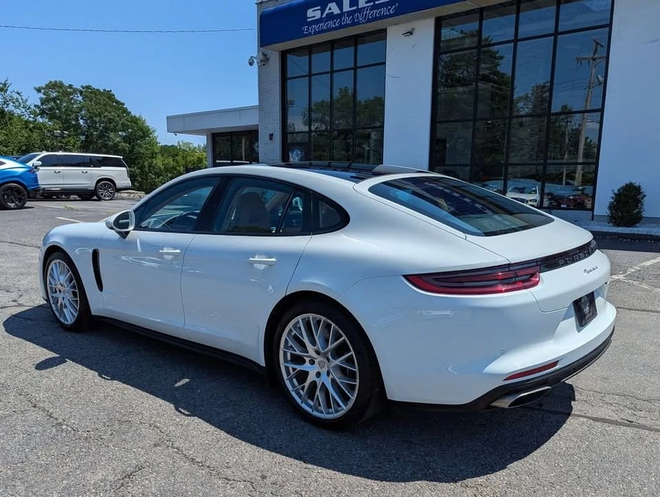 2018 Porsche 971 Panamera - Image 6 of 20