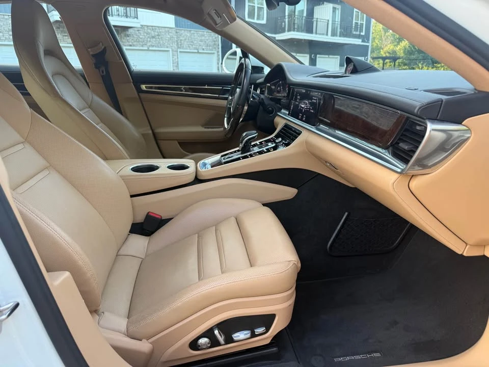 2018 Porsche 971 Panamera - Image 10 of 19