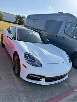 2018 Porsche Panamera Panamera